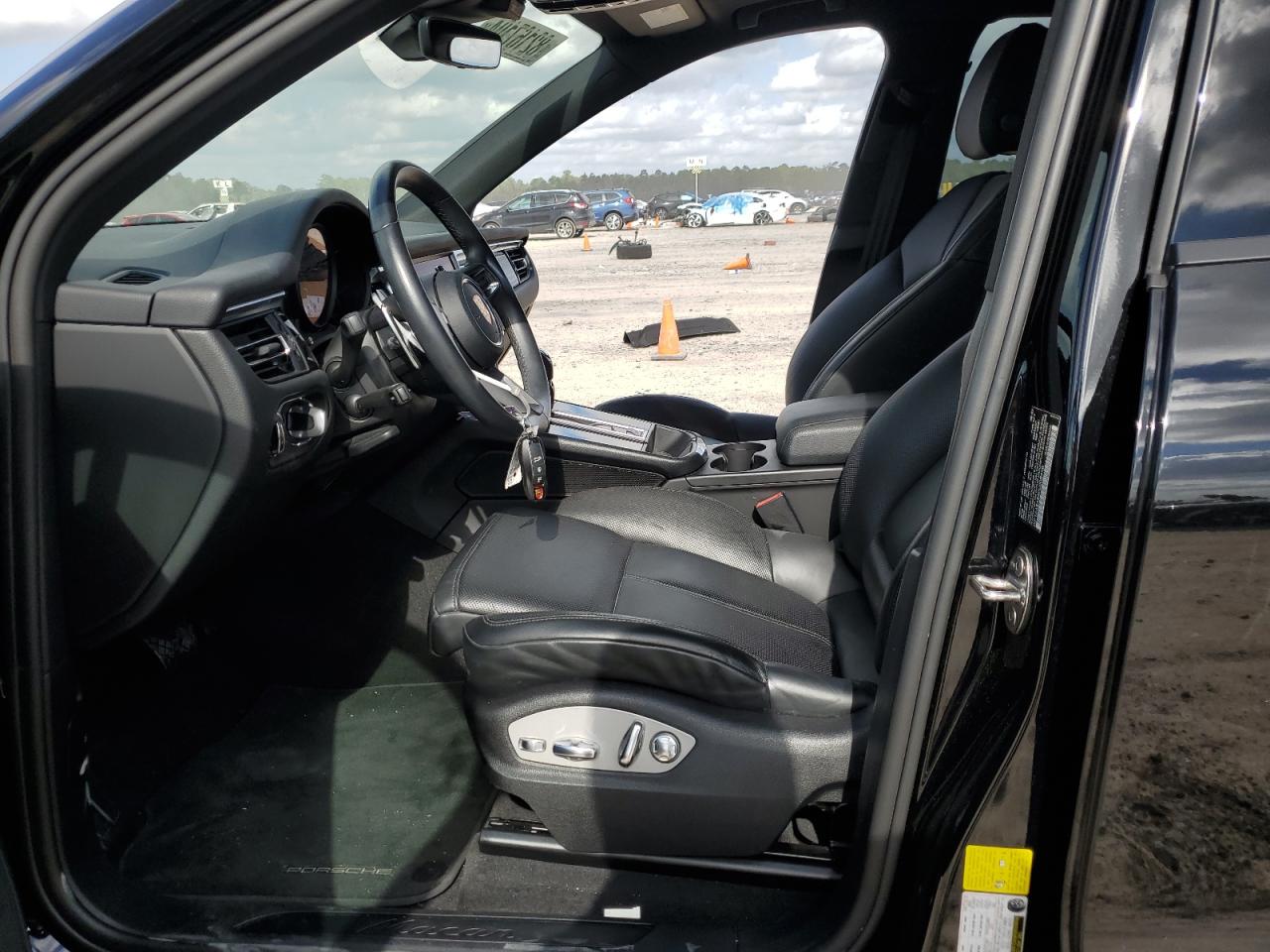 2023 PORSCHE MACAN BASE VIN:WP1AA2A54PLB00990