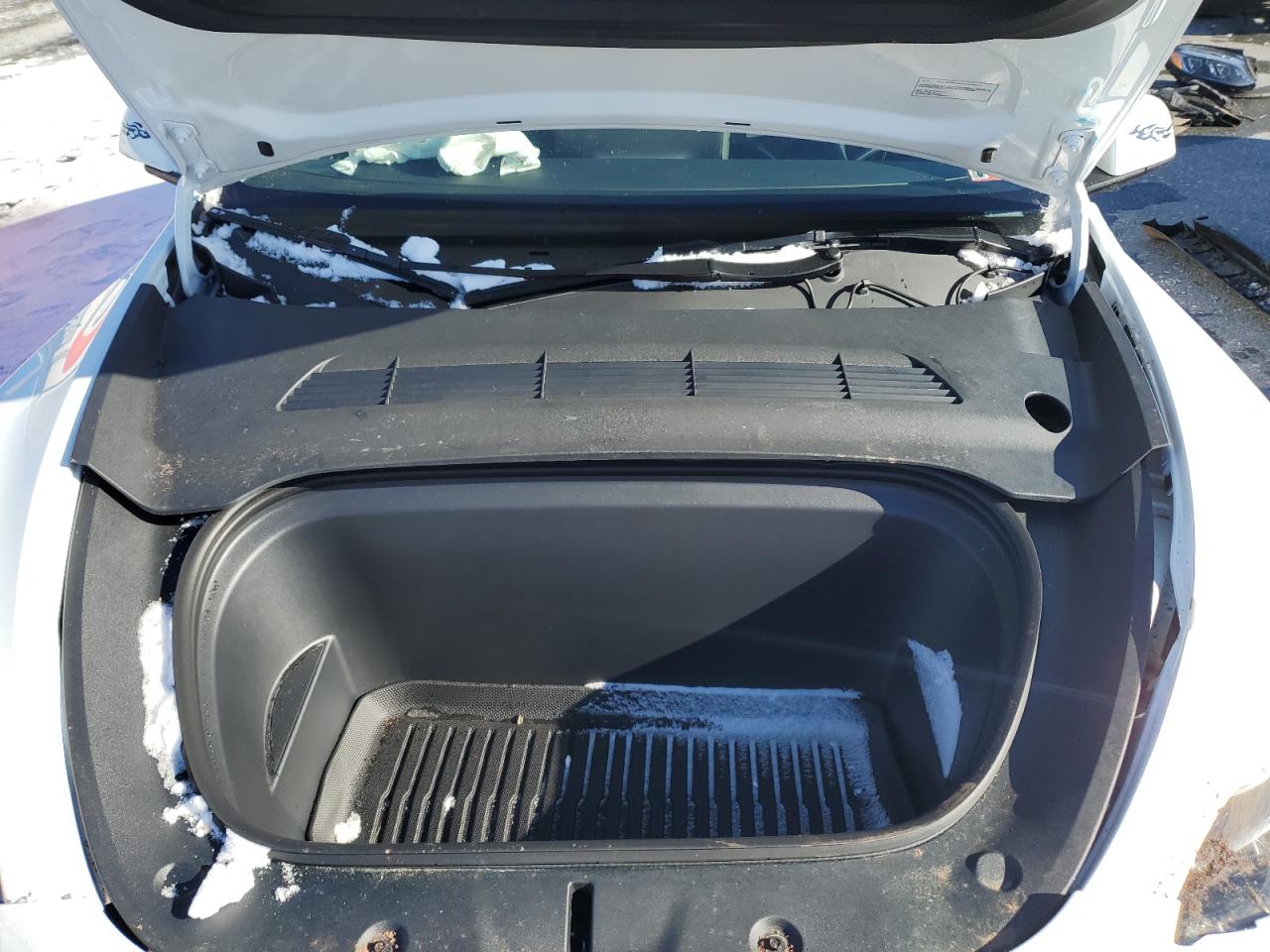2024 TESLA MODEL Y  VIN:YV4A22PK4G1037054