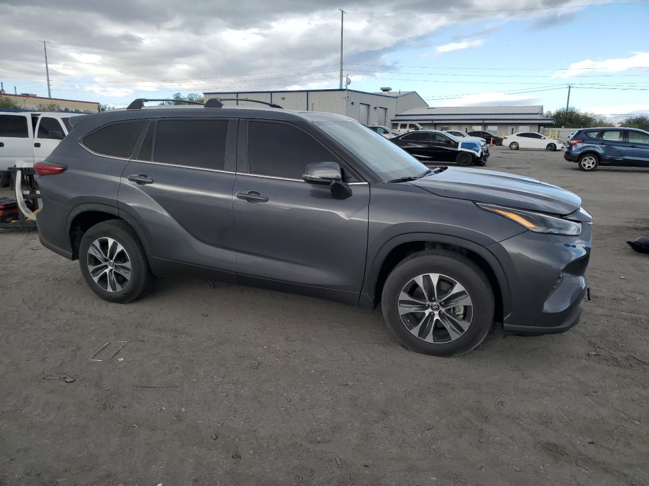 2023 TOYOTA HIGHLANDER HYBRID XLE VIN:5TDKARAH3PS019356