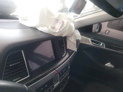 2017 Genesis G80 VIN: