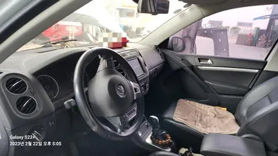 2014 Volkswagen Tiguan VIN: