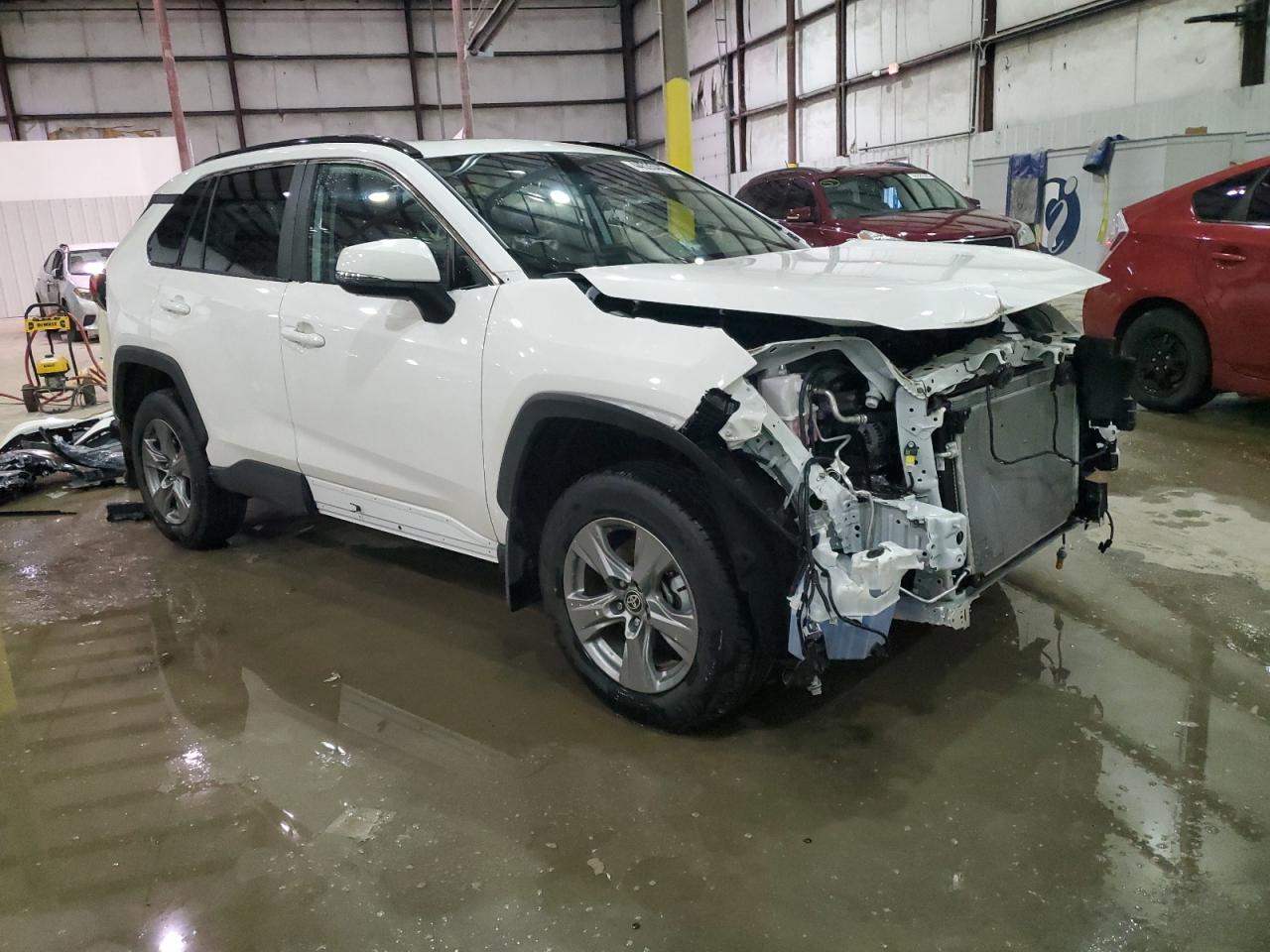 2024 TOYOTA RAV4 XLE VIN:2T3P1RFV1RC479039