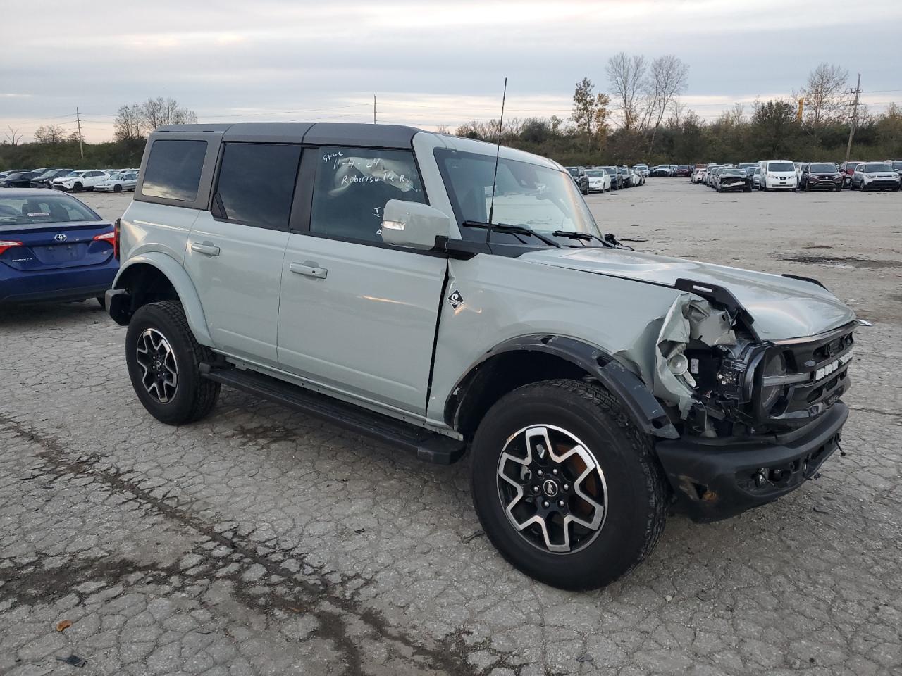 2024 FORD BRONCO OUTER BANKS VIN:1FMDE8BH1RLA33794