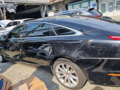 2015 Jaguar XJS SAJAJ22DXF8V76445 VIN:SAJAJ22DXF8V76445