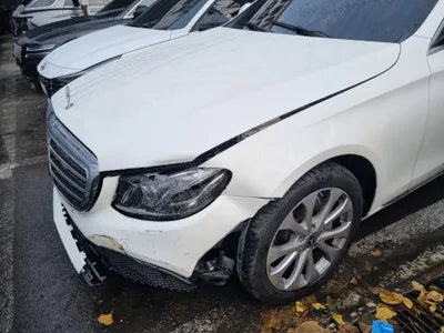 2019 Mercedes-Benz E 300 WDDZF4KB8KA623154 VIN:WDDZF4KB8KA623154