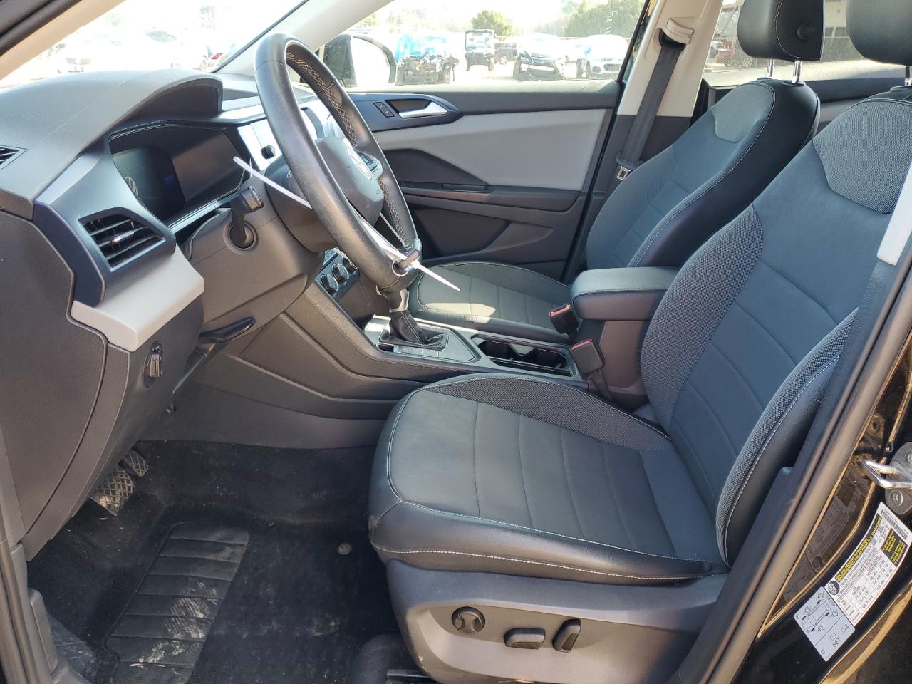 2022 VOLKSWAGEN TAOS SE VIN:3VVRX7B22NM029791