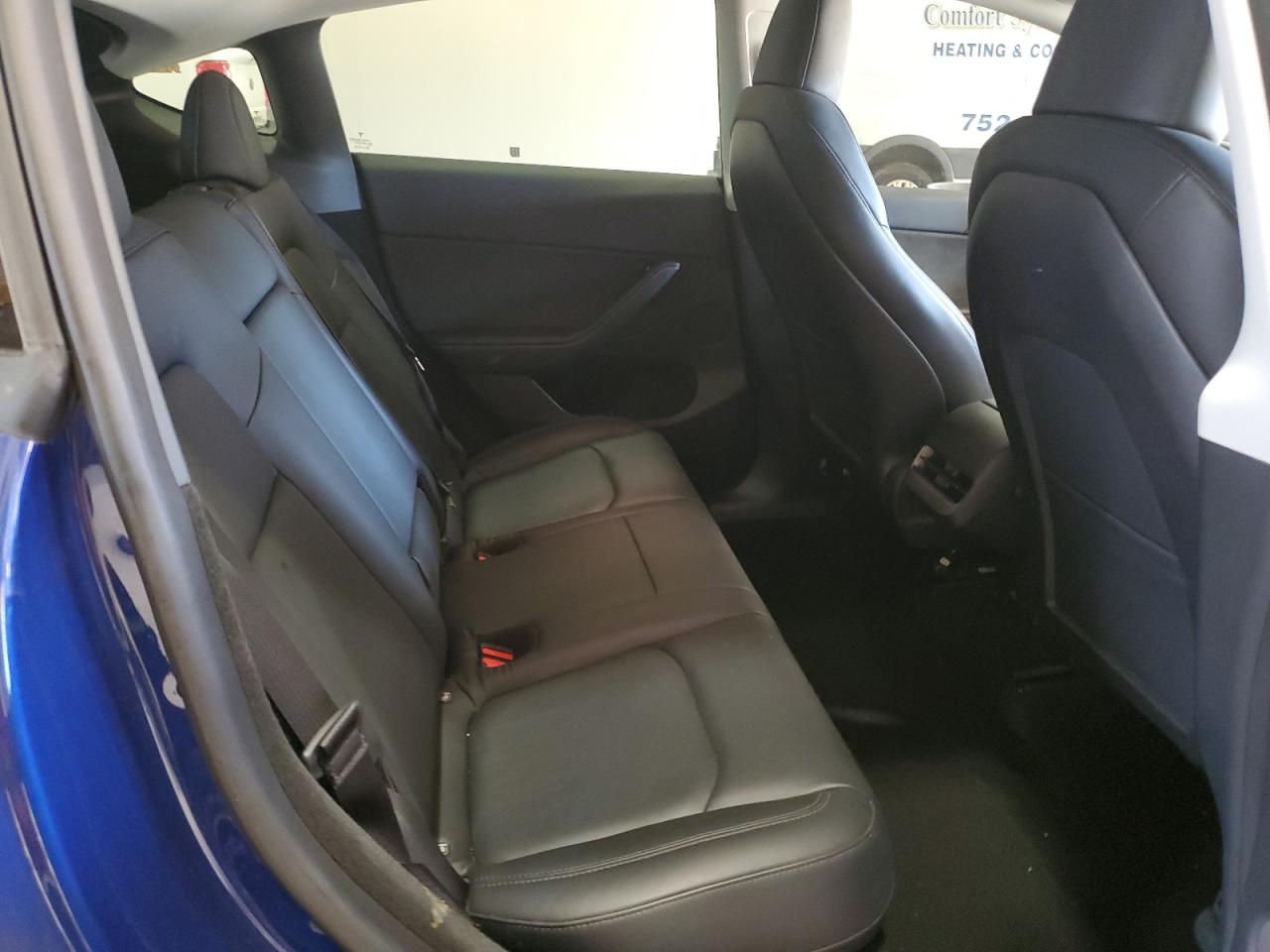 2023 TESLA MODEL Y  VIN:7SAYGDEE2PA068001