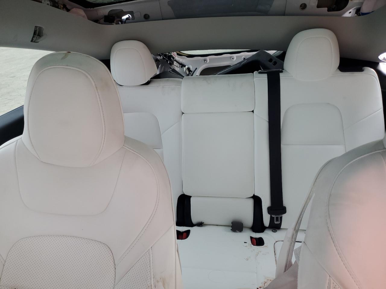 2024 TESLA MODEL Y  VIN:7SAYGDED2RF155992