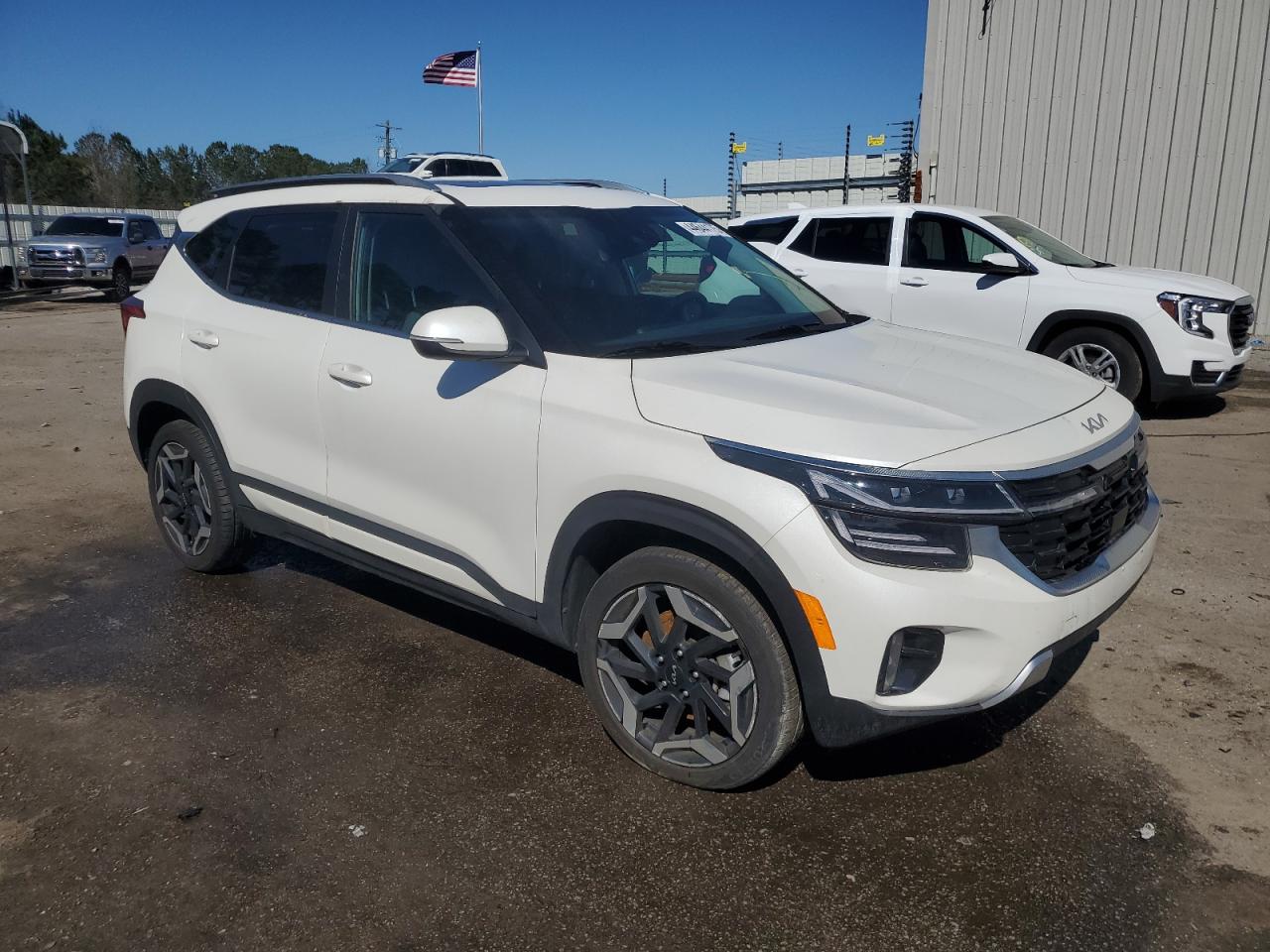 2024 KIA SELTOS SX VIN:KNDETCA78R7501054