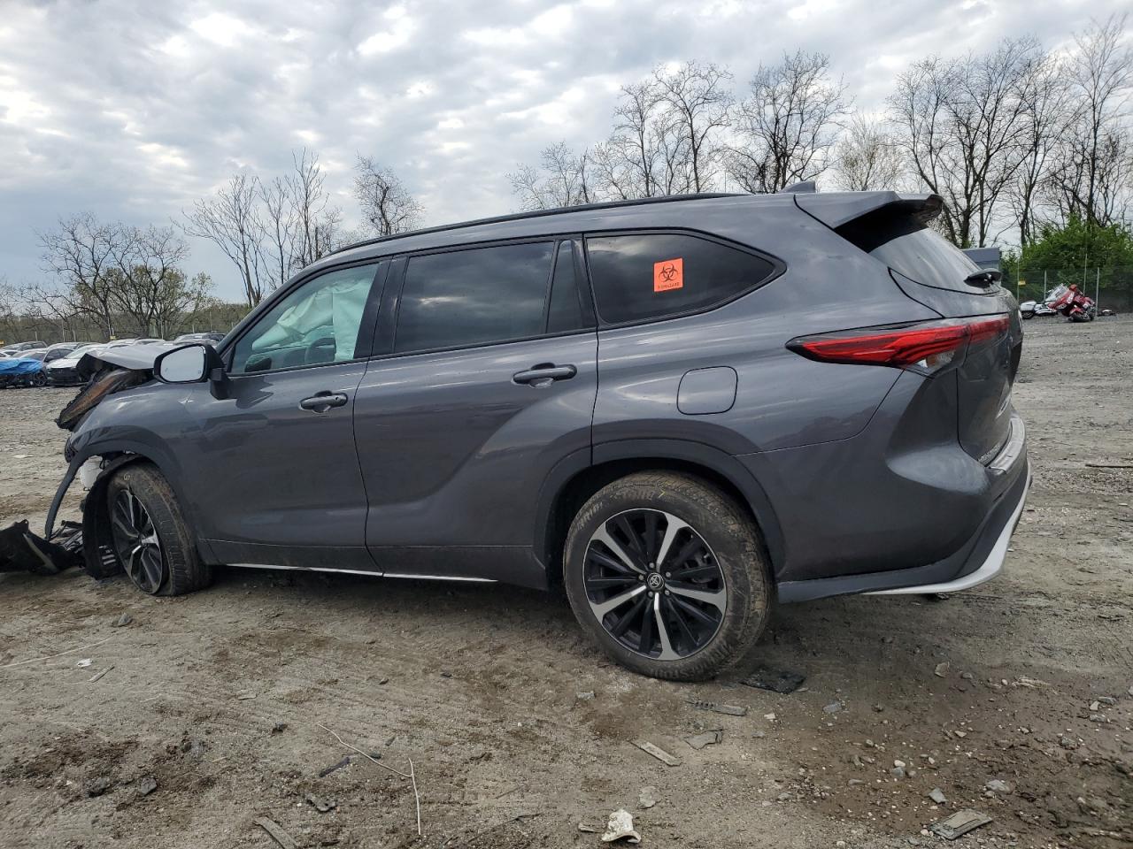 2022 TOYOTA HIGHLANDER XSE VIN:5TDLZRBH0NS257075