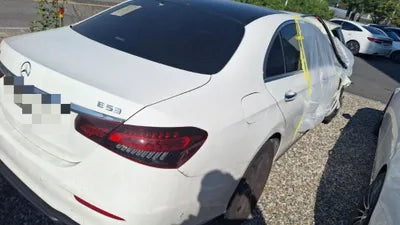 2017 Mercedes-Benz E 300 VIN: