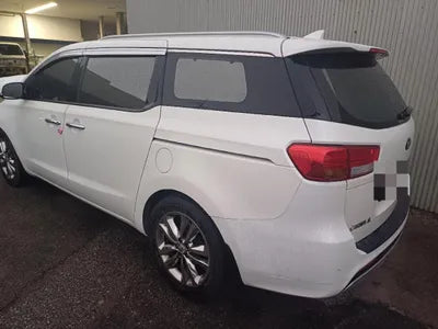 2017 Kia Carnival VIN: