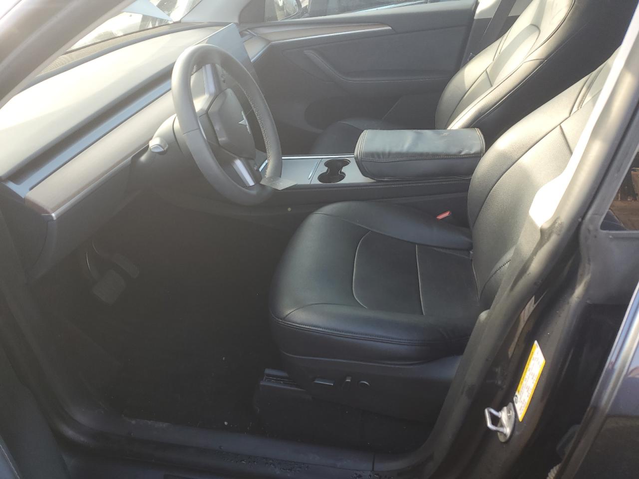 2023 TESLA MODEL Y VIN:7SAYGDEE4PF835012