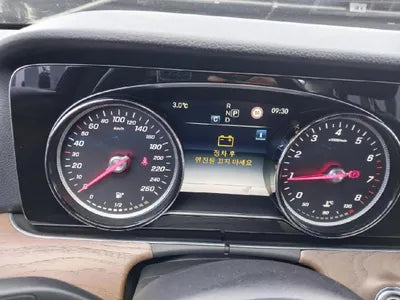 2017 Mercedes-Benz E 300 300KMWDDZF4JB1HA2 VIN:300KMWDDZF4JB1HA2