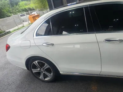 2016 Mercedes-Benz E 300 VIN: