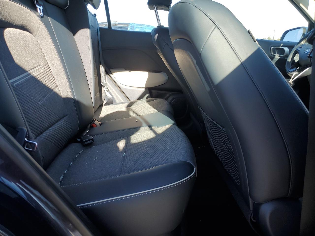 2023 HYUNDAI VENUE SEL VIN:KMHRC8A38PU267584