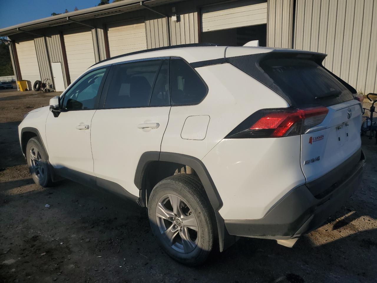 2022 TOYOTA RAV4 XLE VIN:2T3W1RFV7NW204960