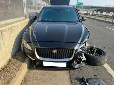 2017 Jaguar F-Pace SADCA2BN2HA099266 VIN:SADCA2BN2HA099266