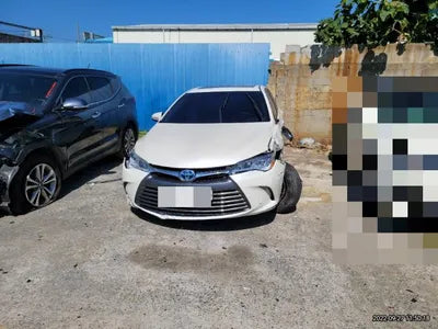2016 Toyota Camry VIN: