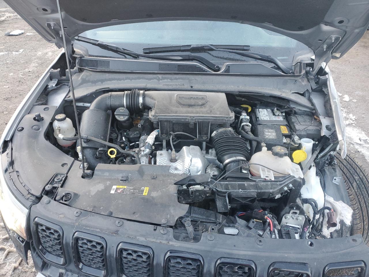 2024 JEEP COMPASS LATITUDE VIN:3C4NJDBN8RT591682