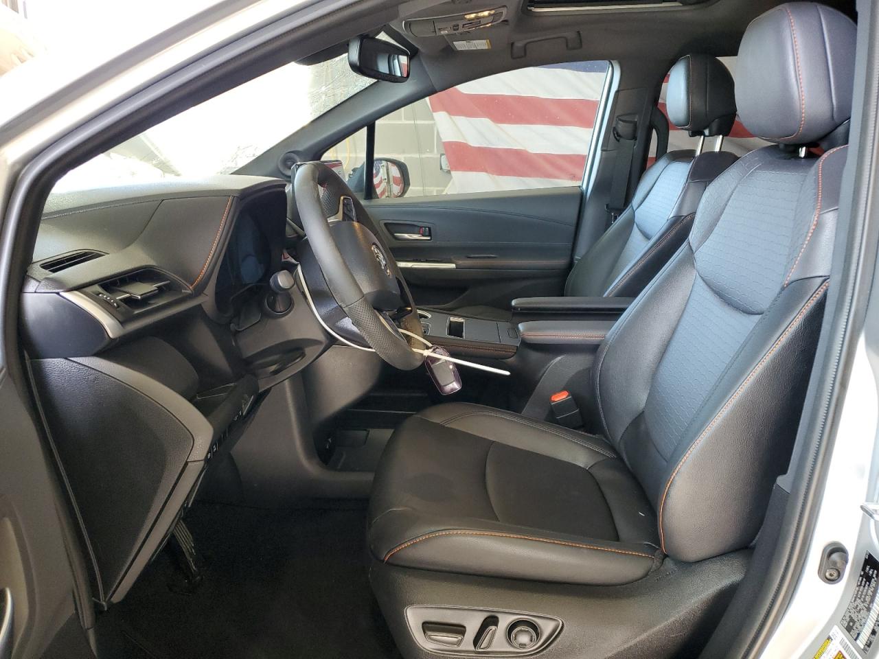 2023 TOYOTA SIENNA XSE VIN:5TDDSKFC1PS084751