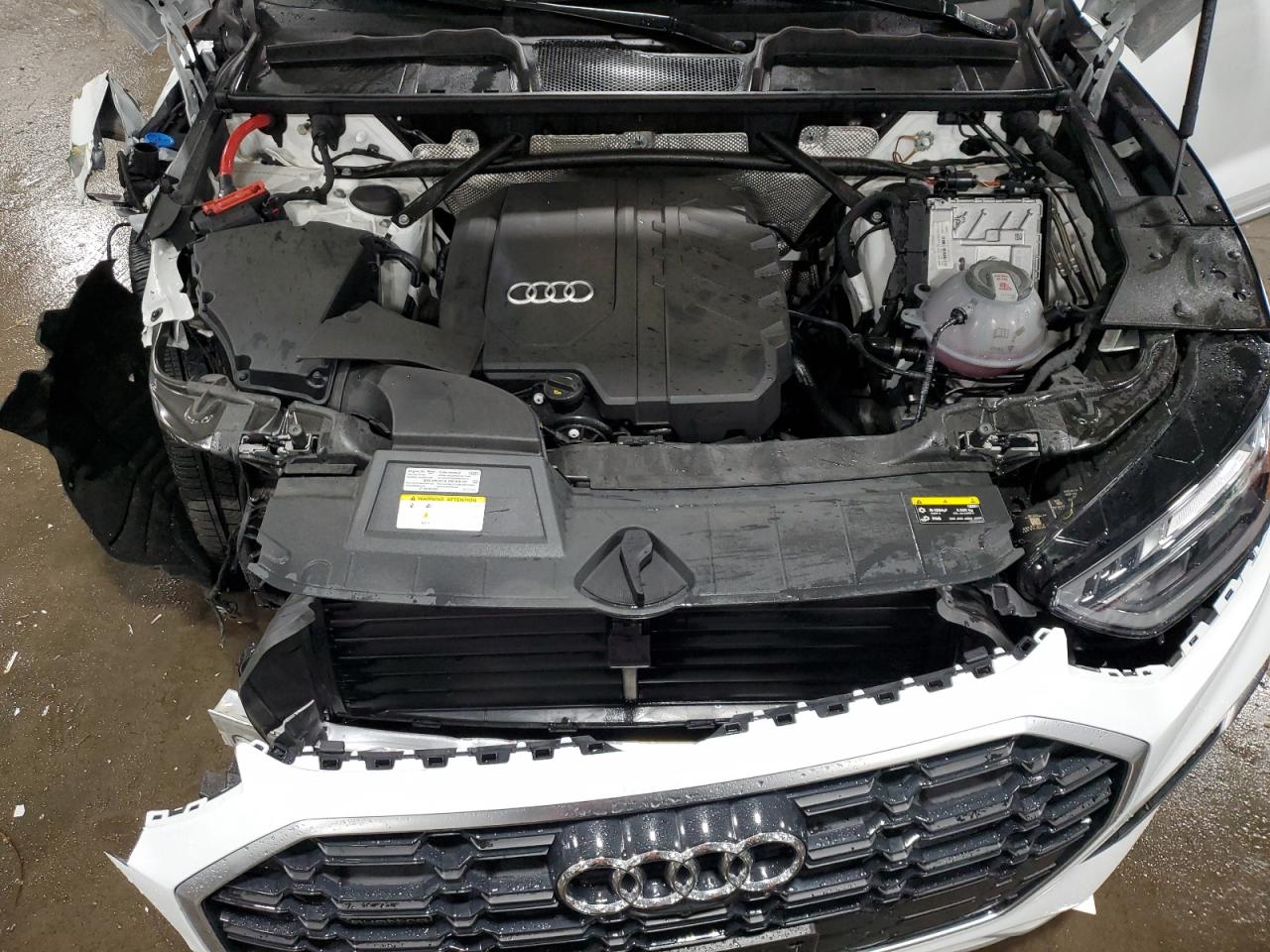 2024 AUDI Q5 PREMIUM PLUS 45 VIN:WA1EAAFYXR2043584