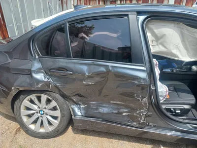 2016 BMW 320 WBA8C5102GK635755 VIN:WBA8C5102GK635755