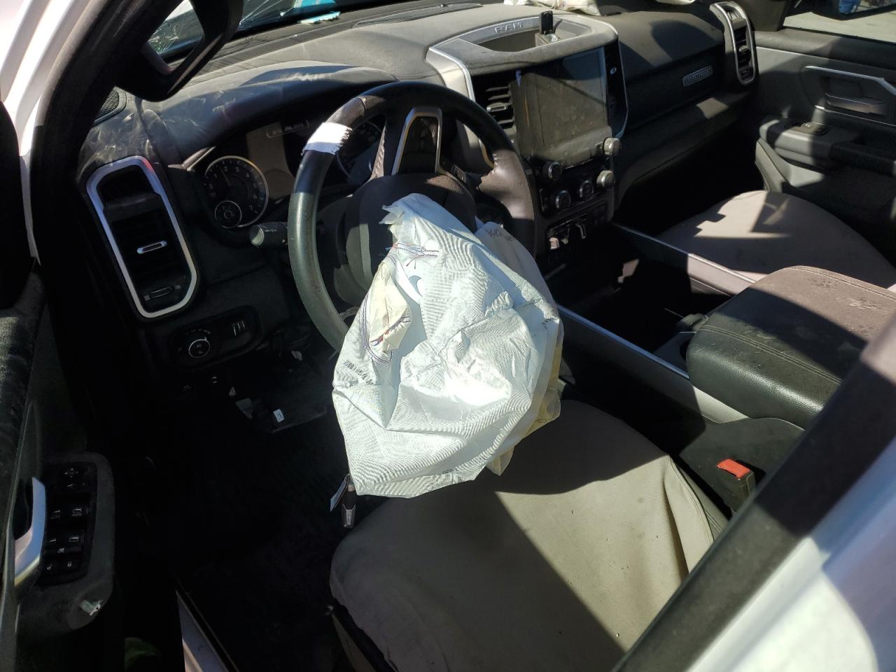 2022 RAM 1500 BIG HORN/LONE STAR VIN:1C6RREBT5NN389642