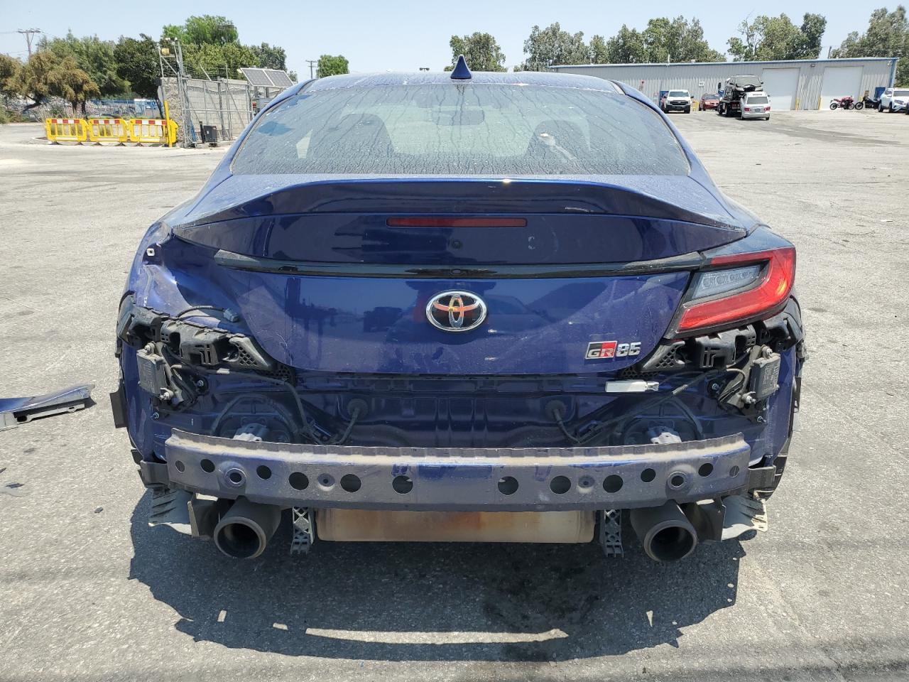 2022 TOYOTA GR 86 PREMIUM VIN:JF1ZNBF13N8758546