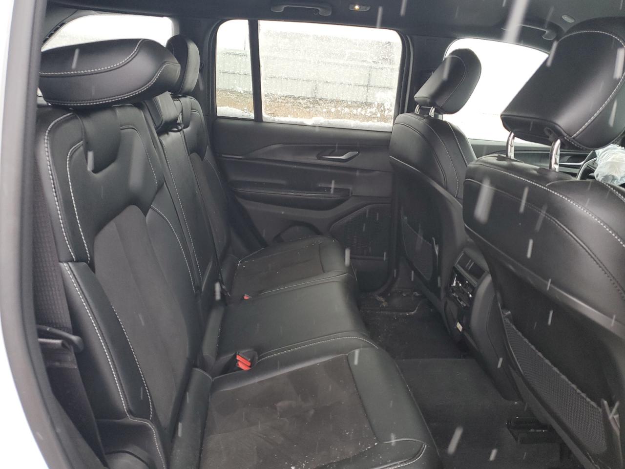 2023 JEEP GRAND CHEROKEE LAREDO VIN:1C4RJHAG8P8900316