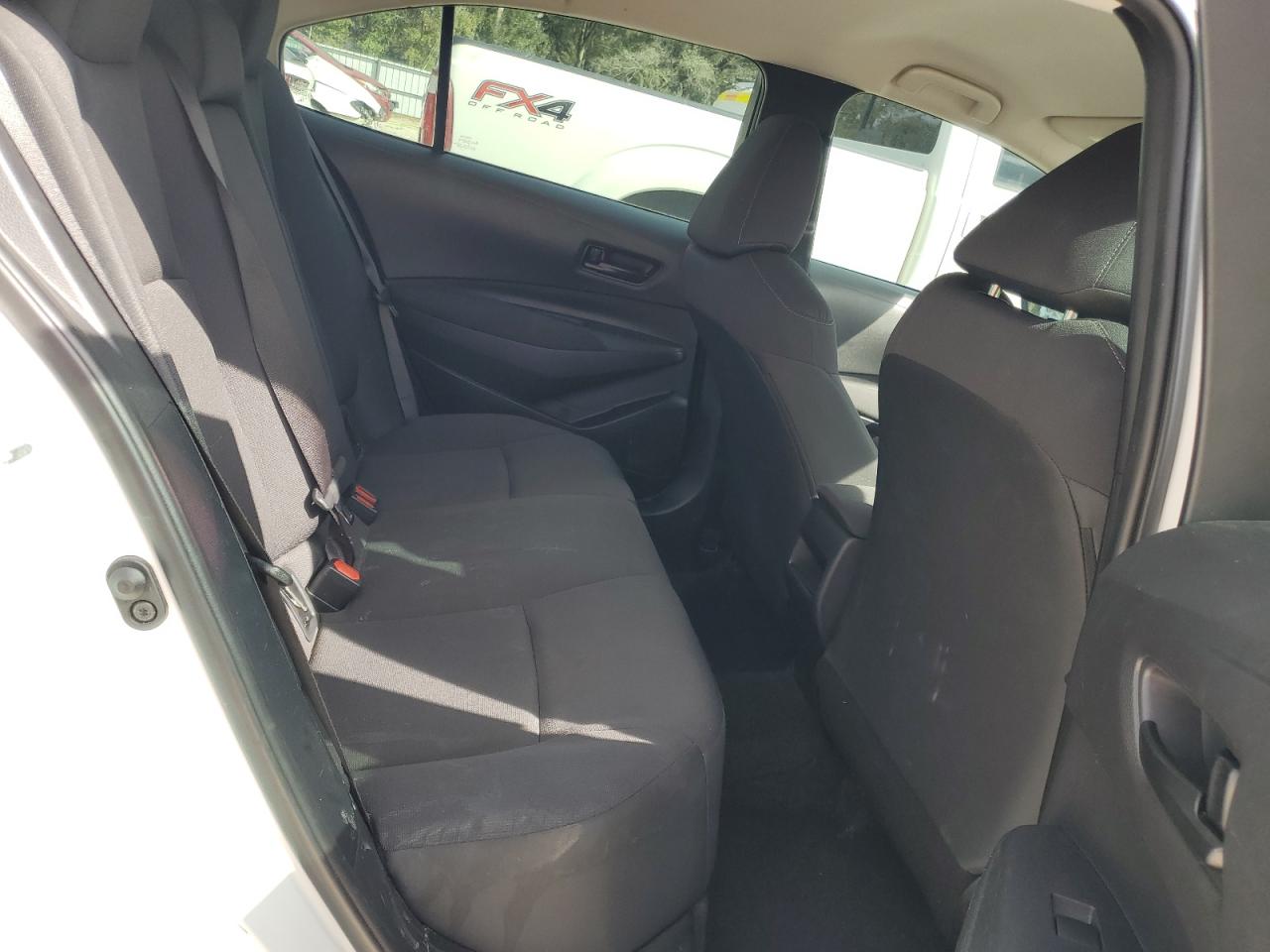 2022 TOYOTA COROLLA LE VIN:5YFEPMAE7NP298577