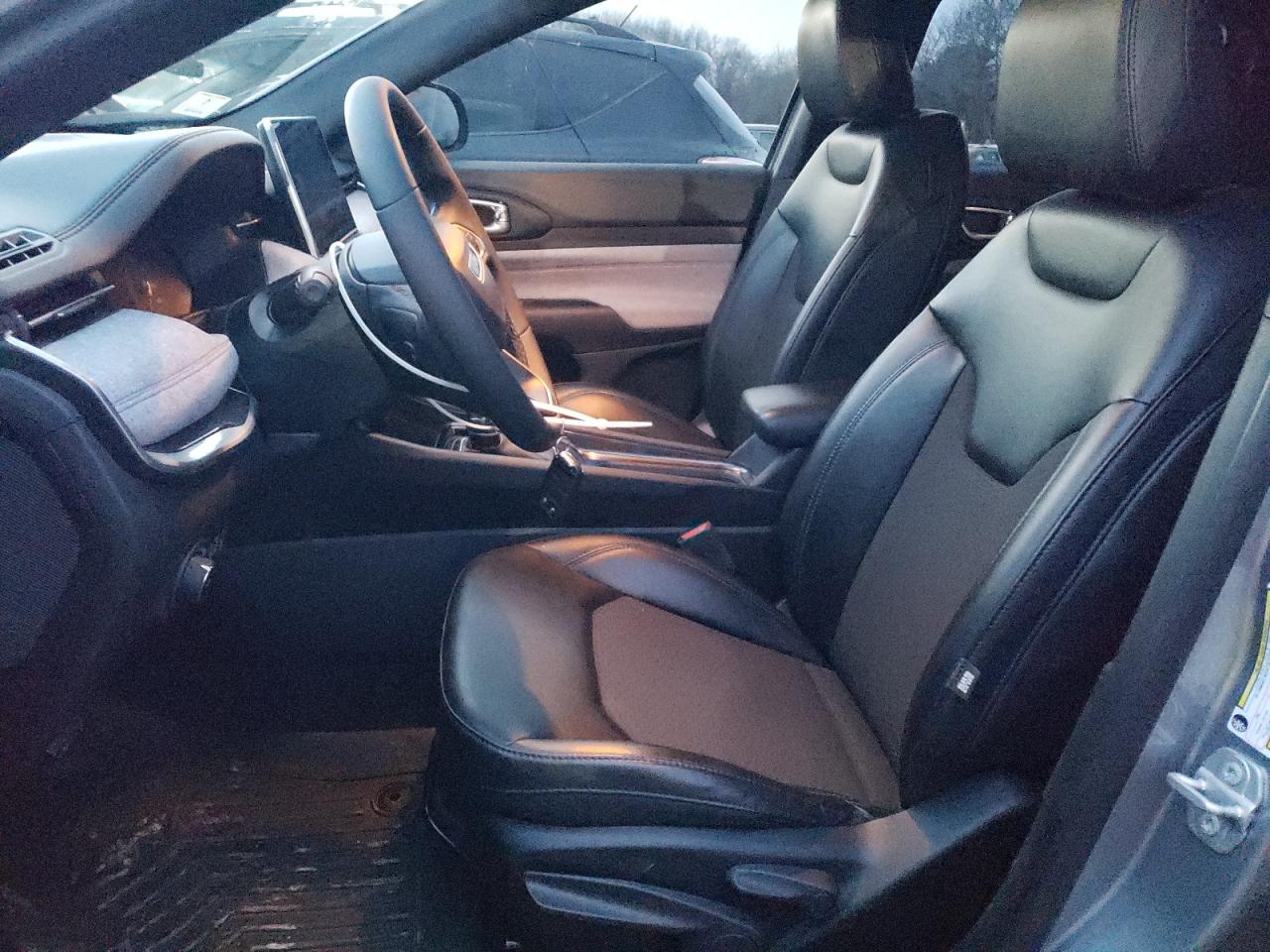 2023 JEEP COMPASS LATITUDE VIN:3C4NJDBN5PT551685