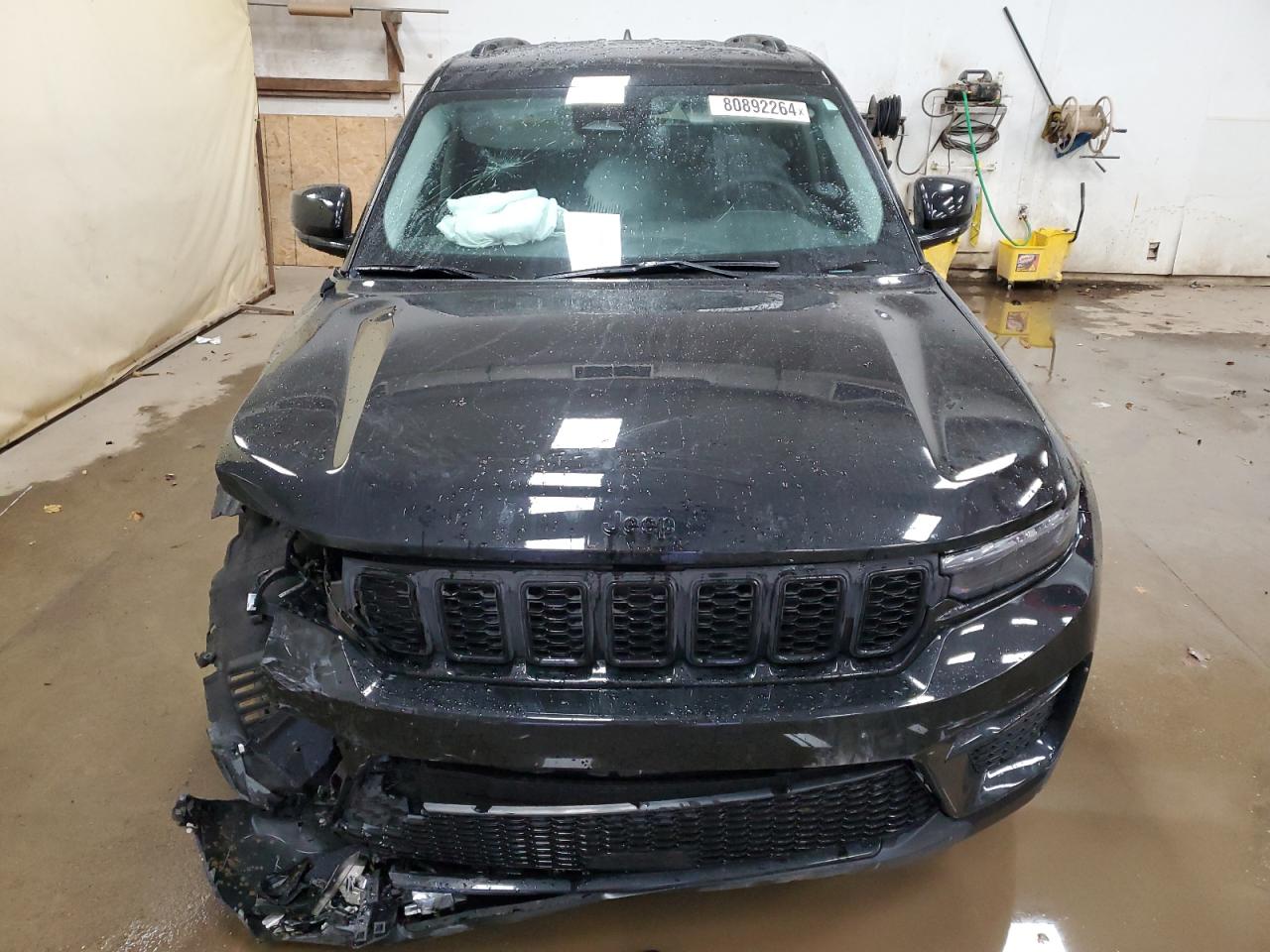 2024 JEEP GRAND CHEROKEE LIMITED VIN:1C4RJHBG5RC704686