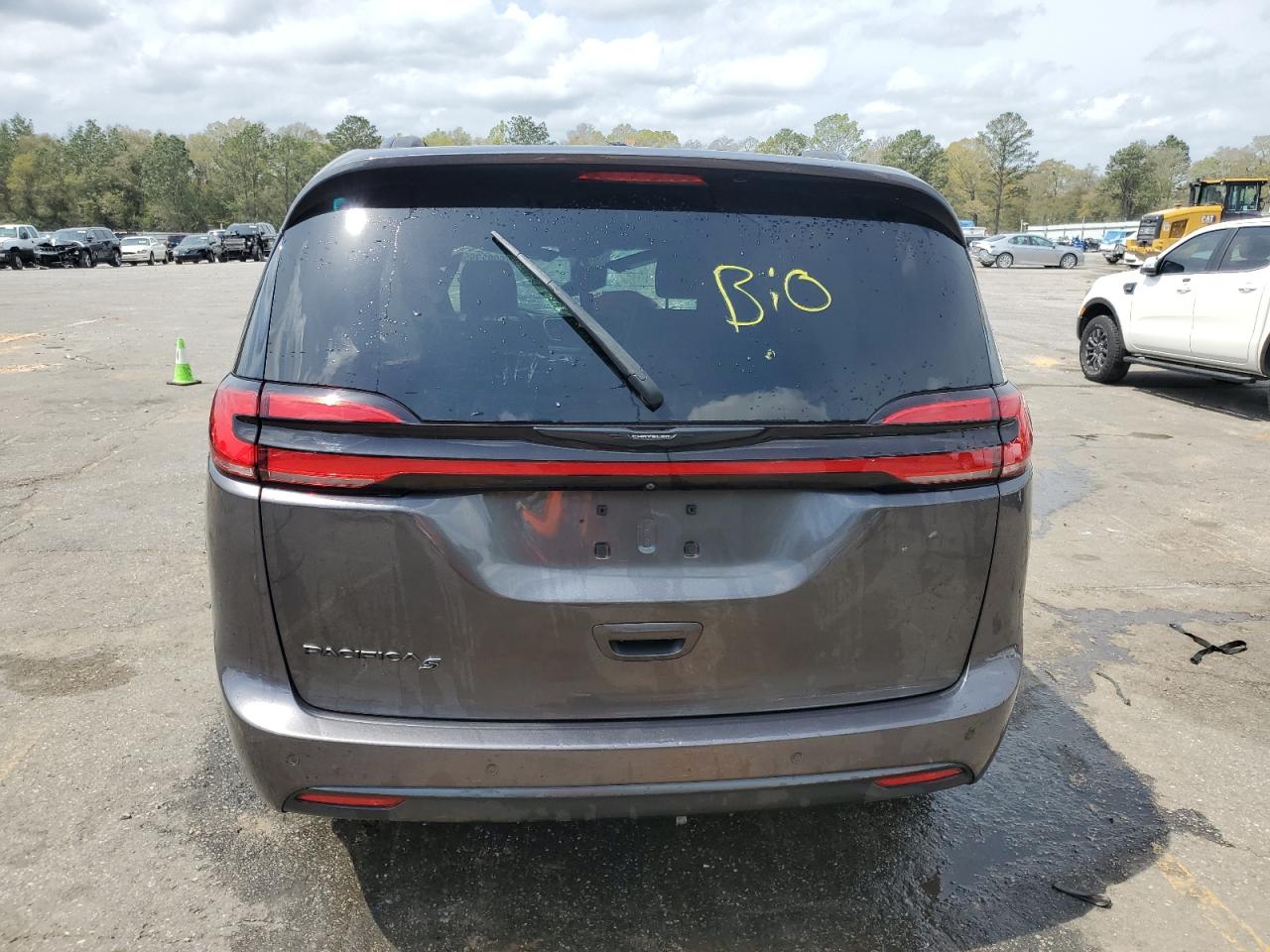 2022 CHRYSLER PACIFICA TOURING L VIN:2C4RC1BG8NR152314