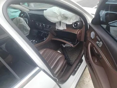 2019 Mercedes-Benz E 300 WDDZF4JB7KA640142 VIN:WDDZF4JB7KA640142