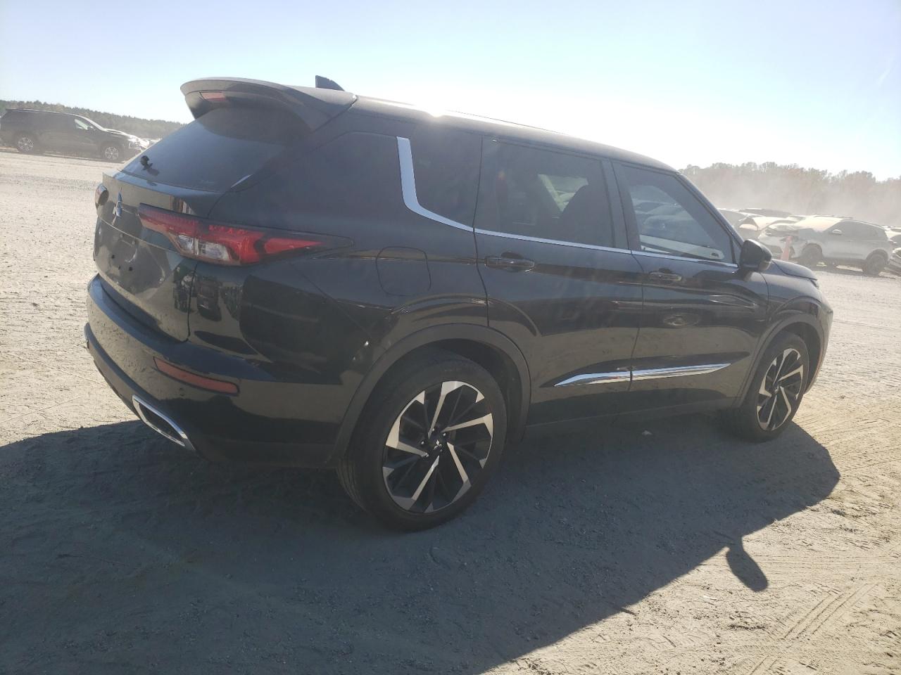 2022 MITSUBISHI OUTLANDER ES VIN:JA4J4TA84NZ033014