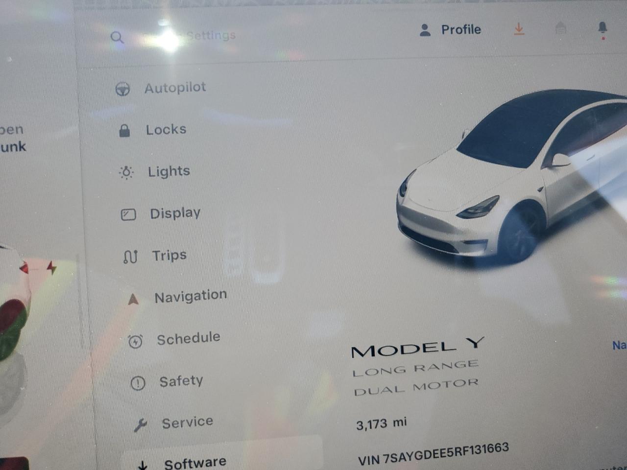 2024 TESLA MODEL Y  VIN:7SAYGDEE5RF131663