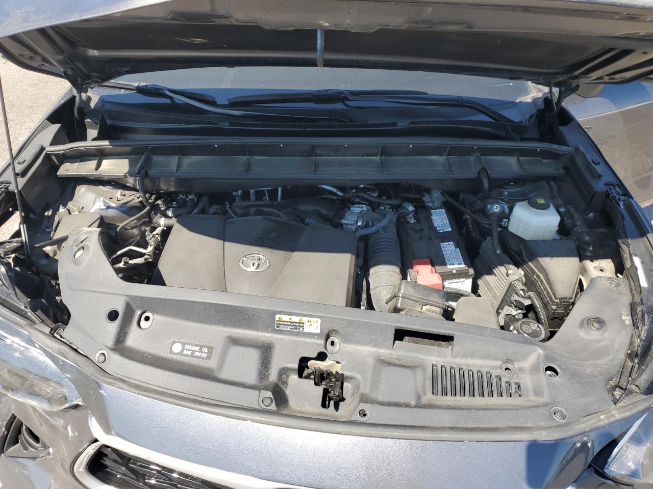 2022 TOYOTA HIGHLANDER XLE VIN:5TDGZRAH3NS560077