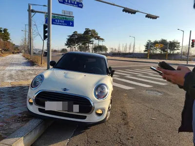 2015 MINI Cooper VIN:
