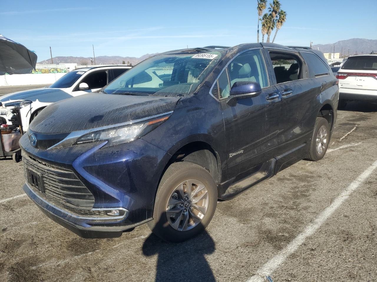 2023 TOYOTA SIENNA XLE VIN:5TDJRKEC8PS172020