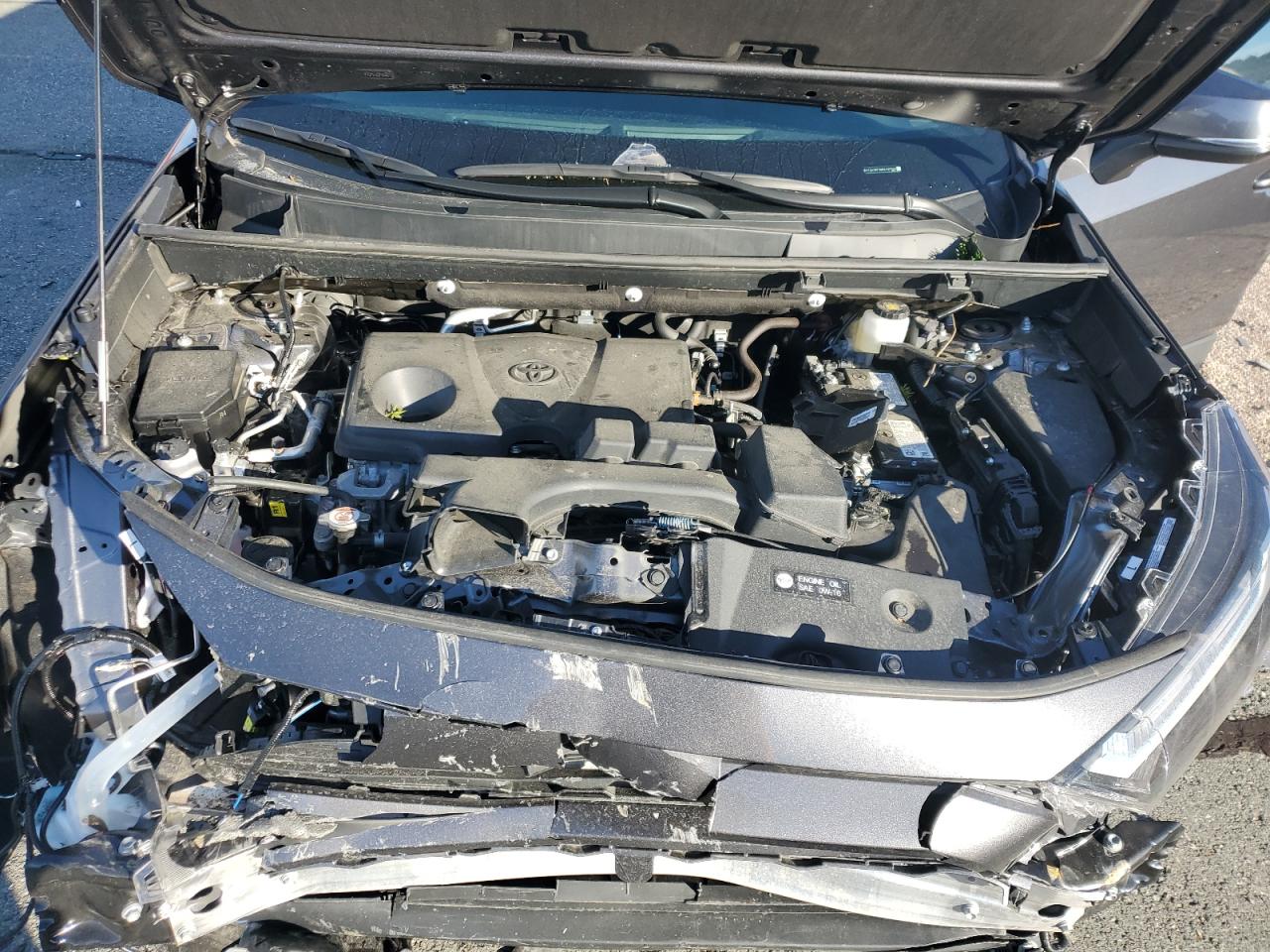 2024 TOYOTA RAV4 XLE PREMIUM VIN:2T3A1RFV8RC437554