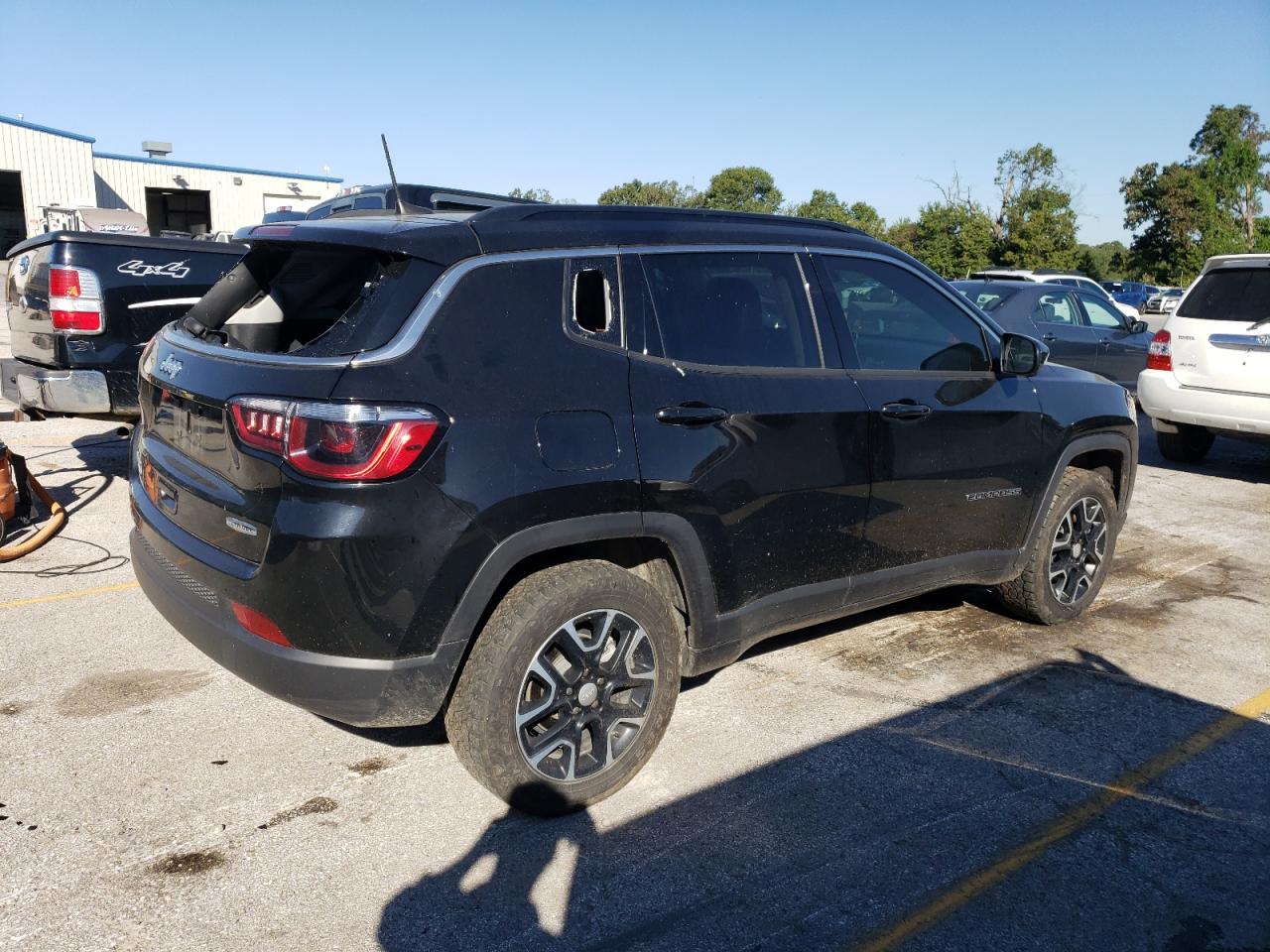 2022 JEEP COMPASS LATITUDE VIN:3C4NJDBB8NT134676