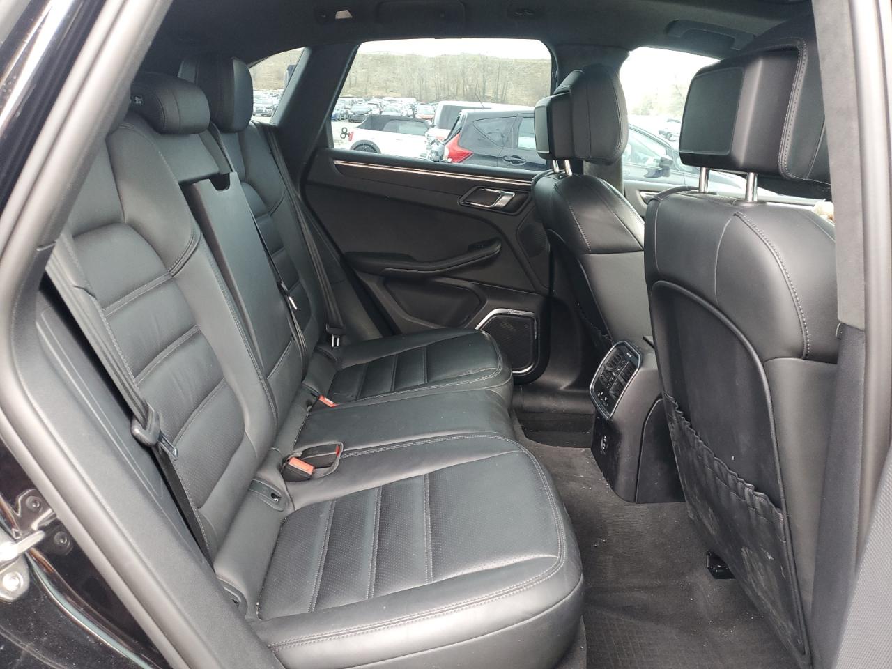 2022 PORSCHE MACAN GTS VIN:WP1AF2A56NLB30474