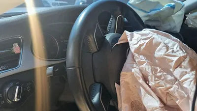 2015 Audi A4 WAUZZZ8K8FN043050 VIN:WAUZZZ8K8FN043050