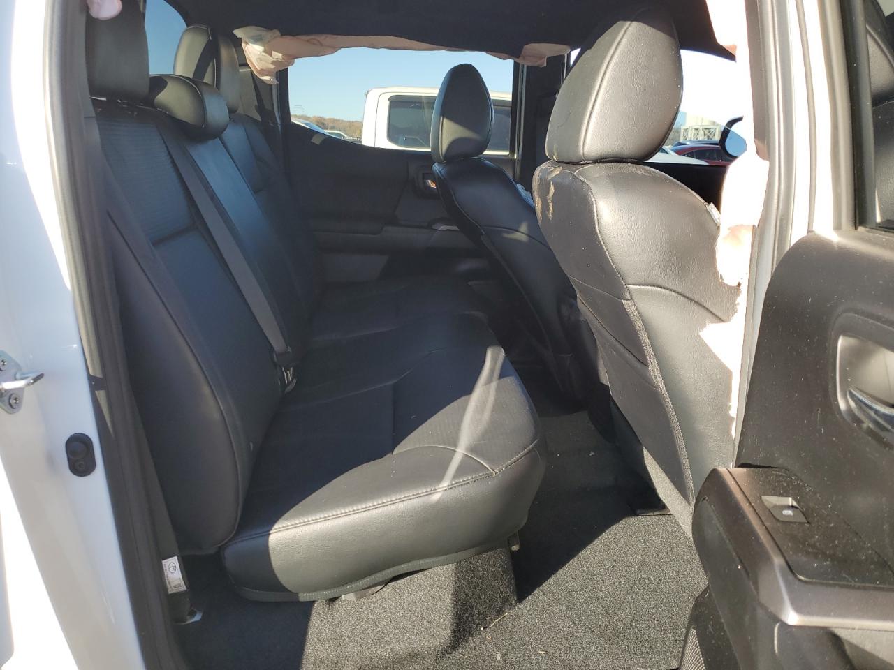 2022 TOYOTA TACOMA DOUBLE CAB VIN:3TMCZ5AN8NM471425
