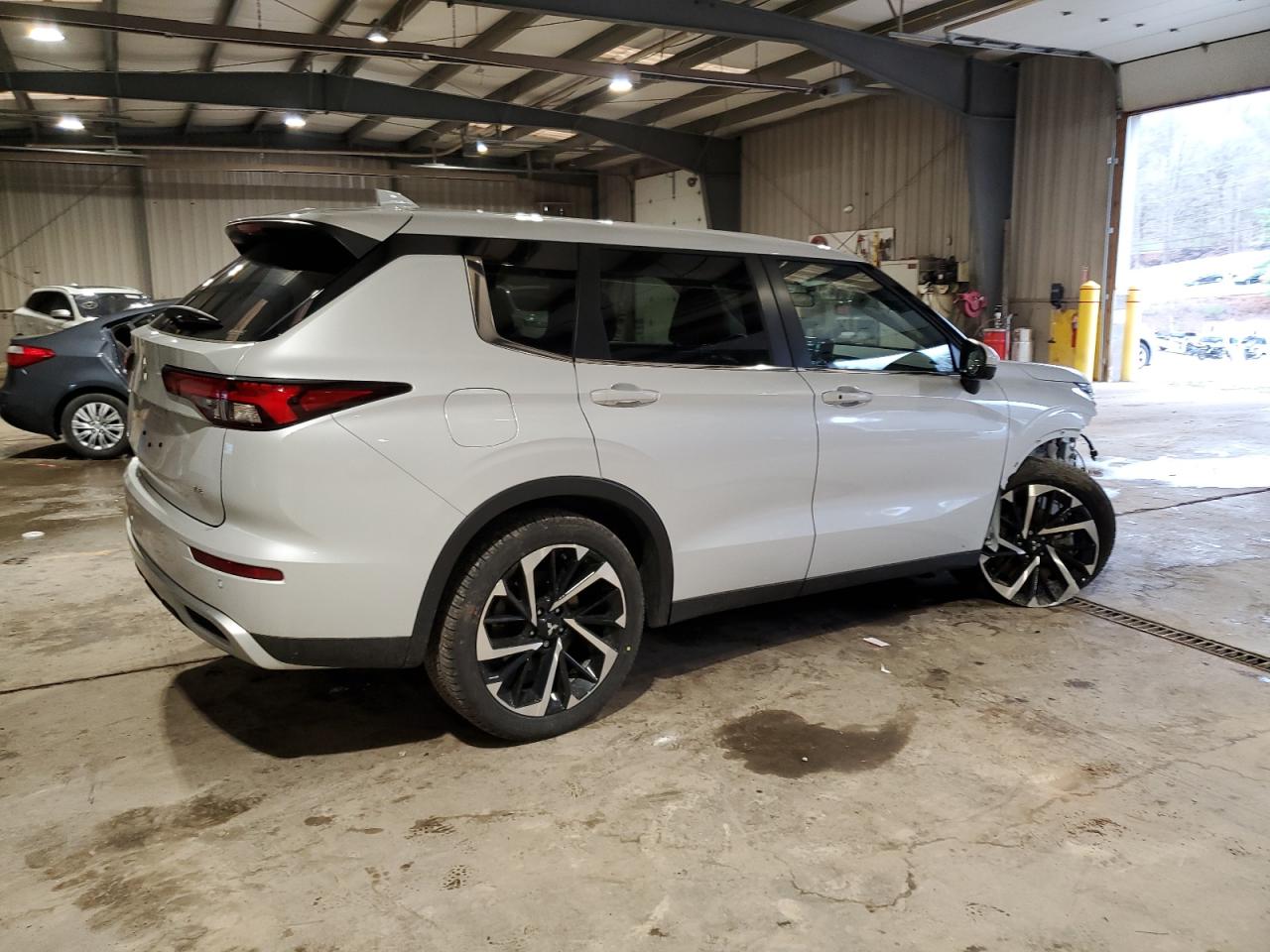 2024 MITSUBISHI OUTLANDER SE VIN:JA4J4VA85RZ054097