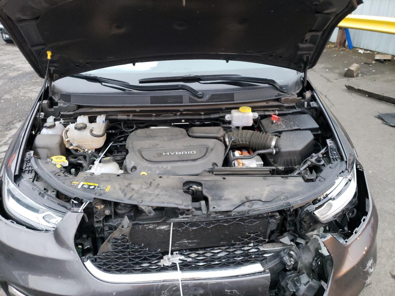 2023 CHRYSLER PACIFICA HYBRID TOURING L VIN:2C4RC1L77PR603928