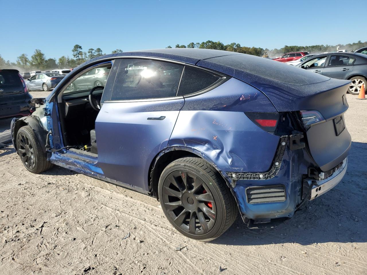 2022 TESLA MODEL Y  VIN:7SAYGDEE5NF343232