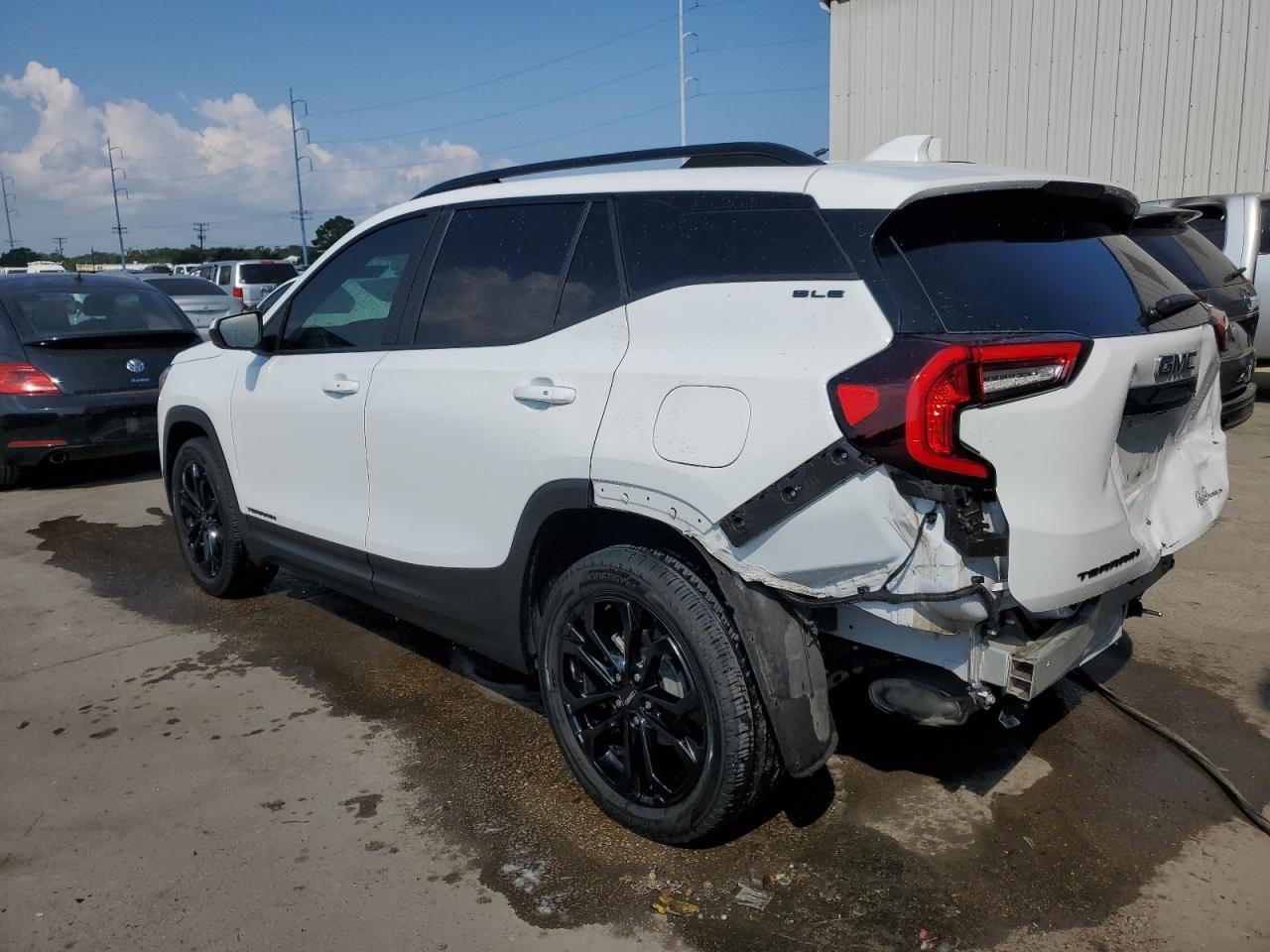 2022 GMC TERRAIN SLE VIN:3GKALMEV2NL196853