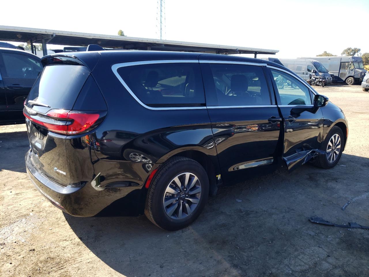 2024 CHRYSLER PACIFICA HYBRID SELECT VIN:2C4RC1S73RR130842